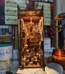 Sherlock Holmes Baker Street Home Decoration Bookshelf Decorations Bookshelf Insert Induction Book Stand Desk Decoration Miniature Art,Gifts